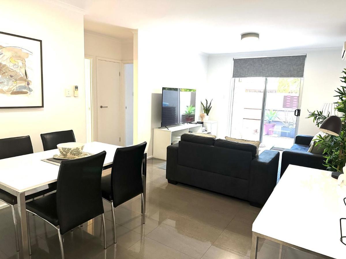Adelaide Dress Circle Apartments - Archer Street Екстер'єр фото