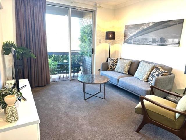 Adelaide Dress Circle Apartments - Archer Street Екстер'єр фото