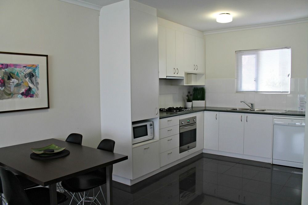 Adelaide Dress Circle Apartments - Archer Street Екстер'єр фото