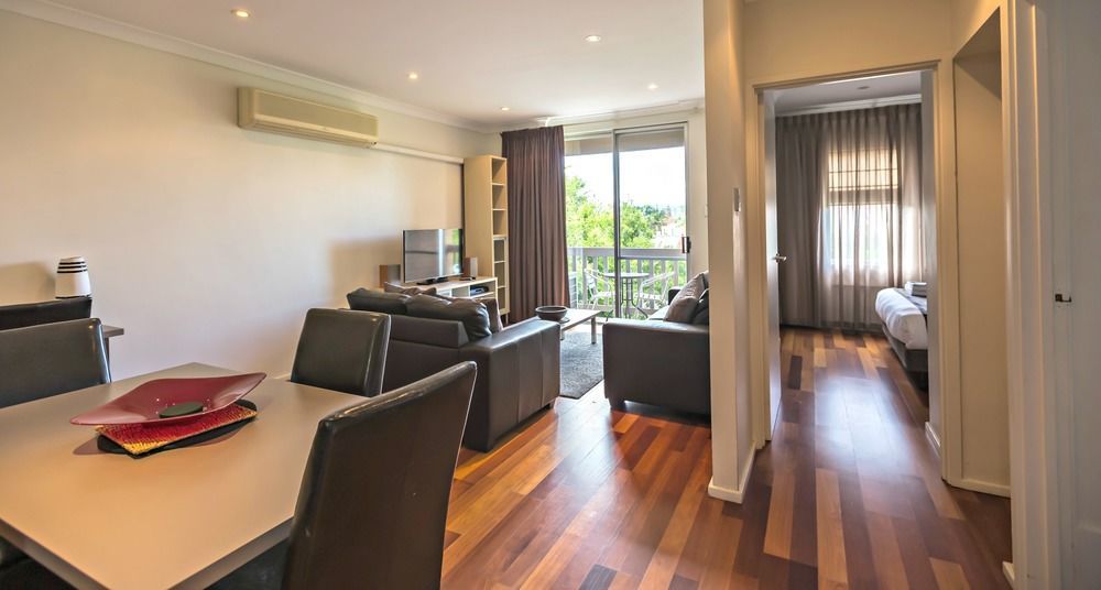 Adelaide Dress Circle Apartments - Archer Street Екстер'єр фото