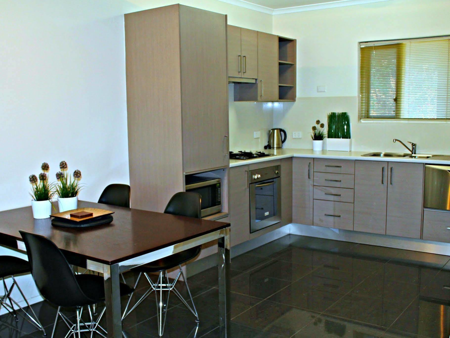 Adelaide Dress Circle Apartments - Archer Street Екстер'єр фото